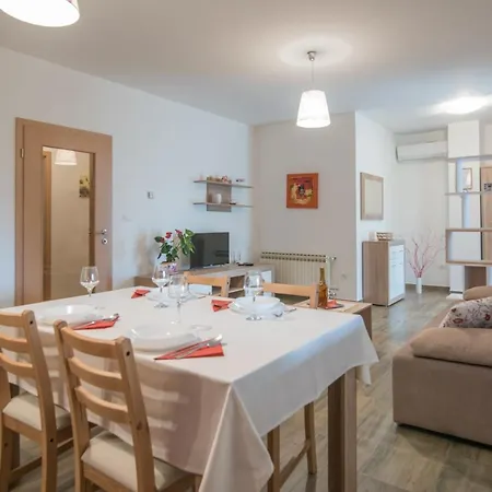 Nature Apartment Pula